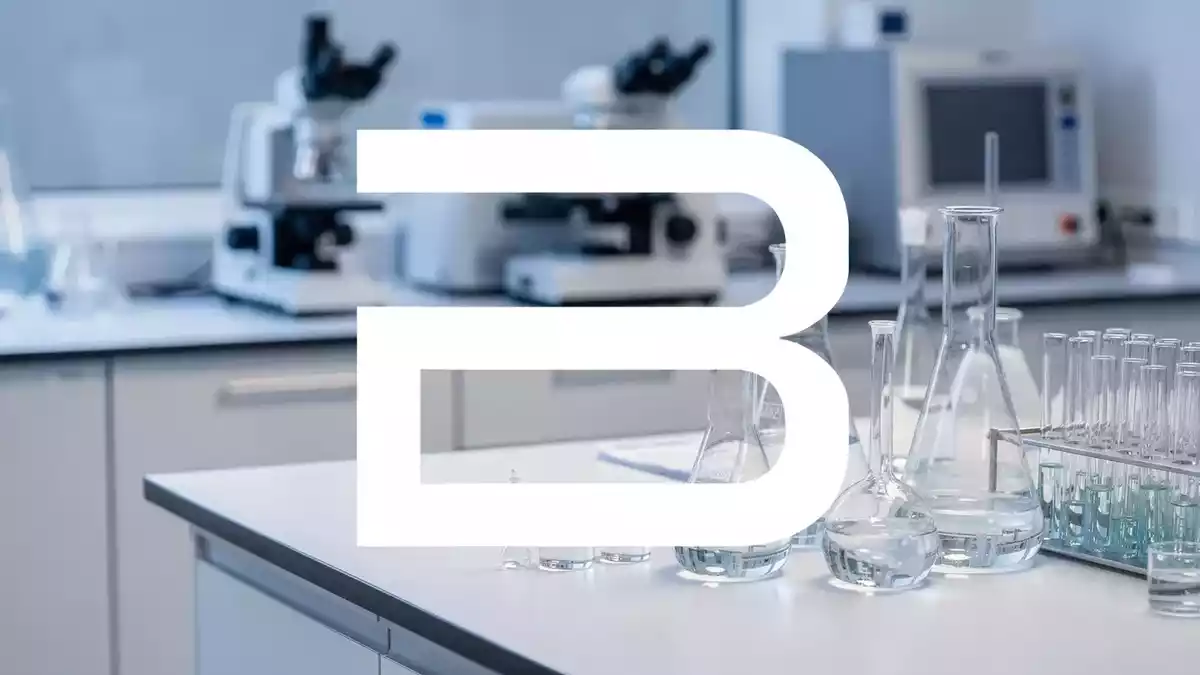 BioNTech Stock Holds Near Moving Average as CEO Transition and Oncology Pivot Unfold