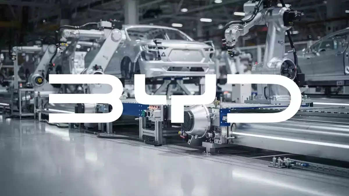 BYD Overseas Sales Surge 79% as Domestic Deliveries Slump in 2026