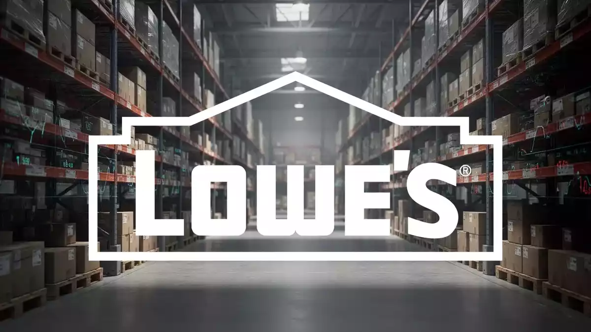 Lowe's senkt Jahresziele: Schwaches Heimwerker-Geschäft belastet Baumarktkette