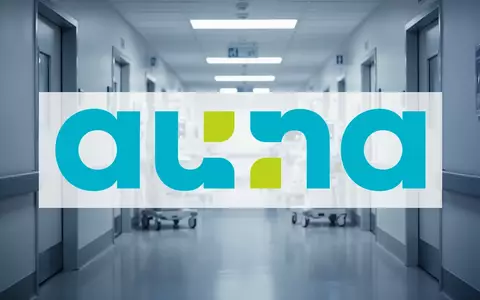 Moderne, sterile Krankenhausflure in kühlem Licht als Symbol für den Gesundheitssektor und wirtschaftliche Unsicherheit. - Foto: über boerse-global.de