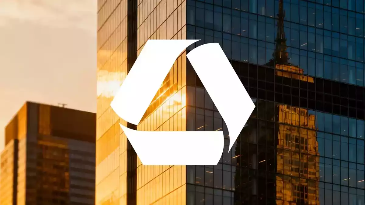 UniCredit Nears Commerzbank Majority as Berlin Signals Stake Sale