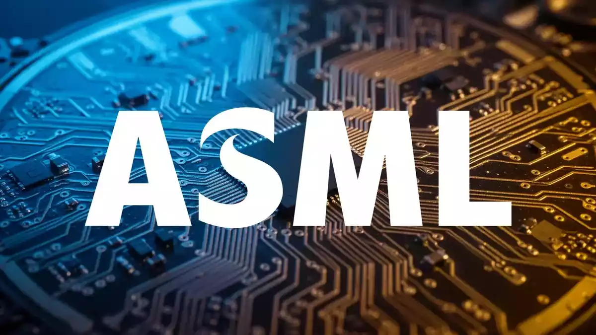 ASML Stock: Institutional Rotation, High-NA Delay, and Buyback Support