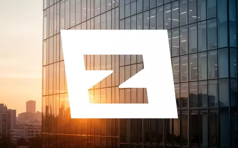 Abstrakte Darstellung von Wachstum und finanziellem Erfolg durch moderne Architektur im goldenen Licht. - Foto: über boerse-global.de