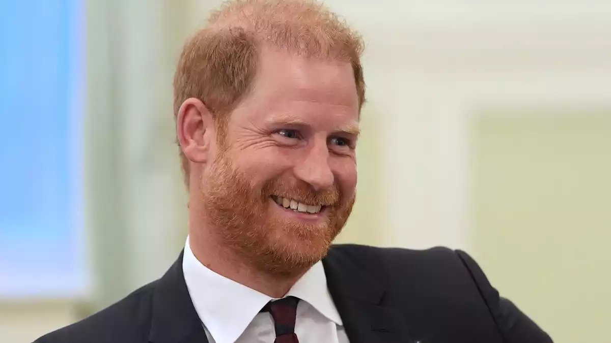 Prinz Harry ist der zweite Sohn von König Charles und der 1997 gestorbenen Prinzessin Diana.  - Bild: Alex Brandon/AP/dpa