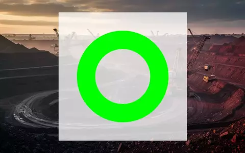 Industrielles Bergbaugelände bei Sonnenaufgang als Symbol für den Rohstoffsektor. - Foto: über boerse-global.de