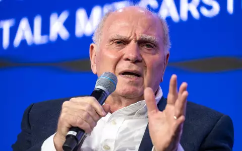 Uli Hoeneß sieht die Rolle von Jürgen Klopps Berater Marc Kosicke beim DFB kritisch. (Archivfoto) - Foto: Peter Kneffel/dpa