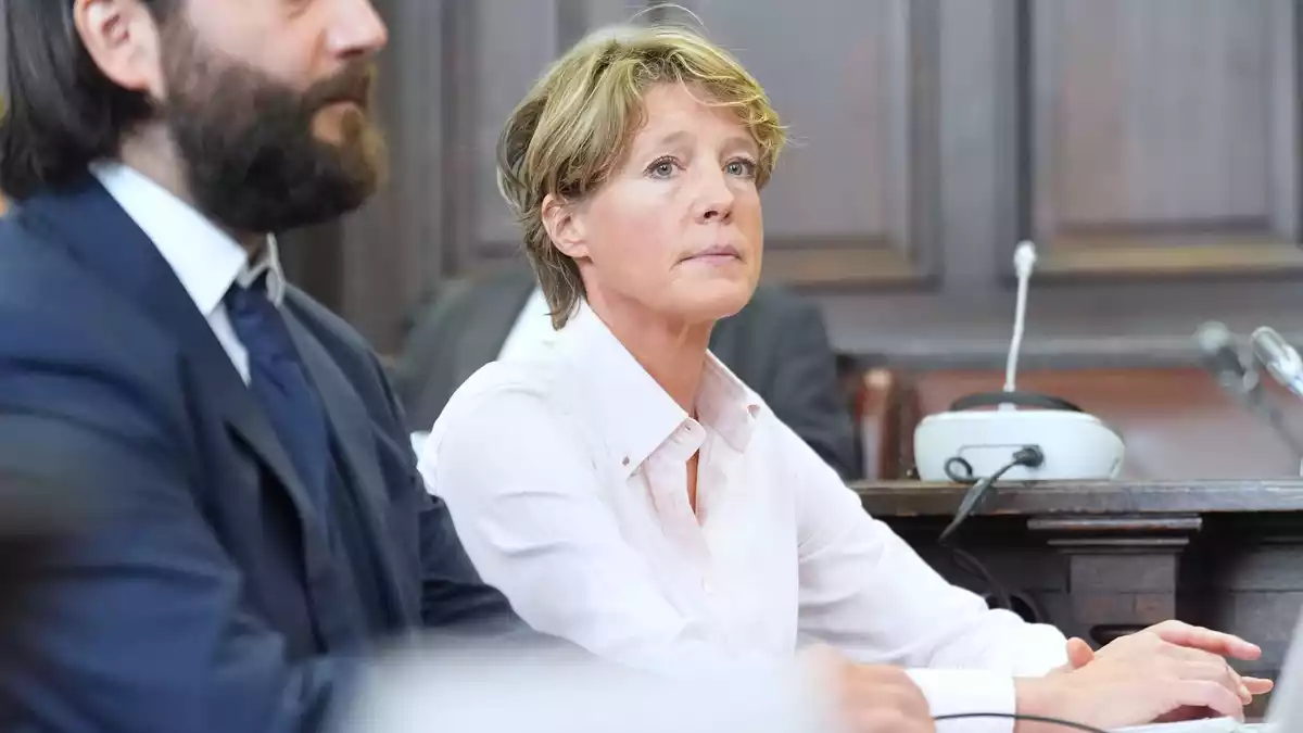Christina Block bestreitet die Vorwürfe der Anklage. - Bild: Marcus Brandt/dpa Pool/dpa