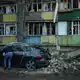 Die Schäden nach den neuen kombinierten russischen Luftangriffen mit Marschflugkörpern und Drohnen sind massiv. - Bild: Francisco Seco/AP/dpa