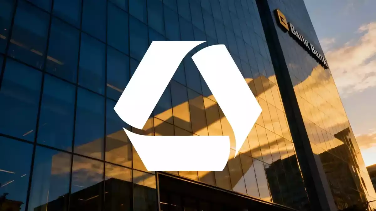 UniCredit-Commerzbank Deal Advances as Berlin Softens, Legal Woes Linger