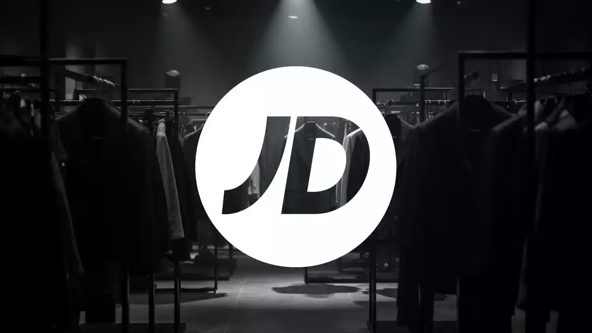 JD Sports Aktie: Gewinnwarnung stürzt Kurs auf neues Jahrestief