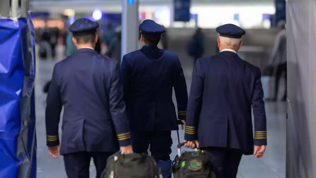 Die Vereinigung Cockpit kann weiter auf die Streikbereitschaft der Lufthansa-Piloten setzen (Foto:Archiv) - Bild: Hannes P Albert/dpa