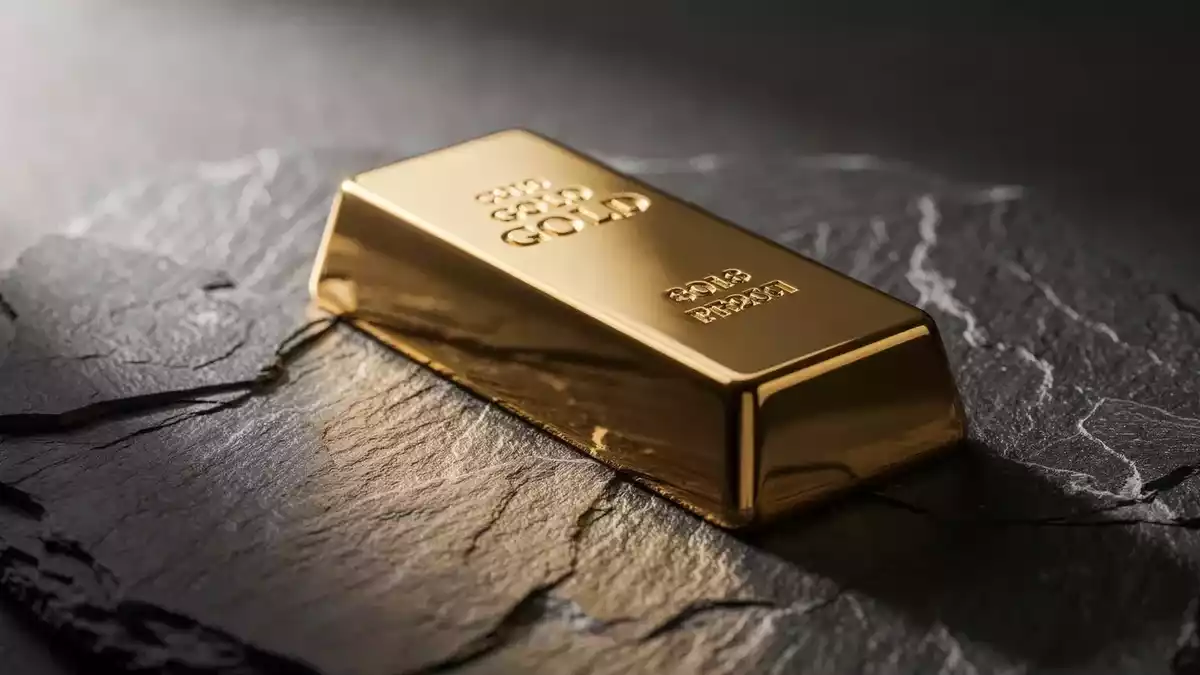 Gold Surges as Treasury Buybacks Cut Yields, Debt Tops $40 Trillion