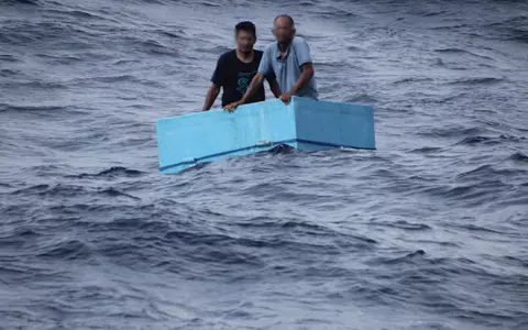 Die Männer wurden im Pazifik rund 240 Kilometer vor der mexikanischen Küste aufgefunden. - Foto: --/Semar/dpa