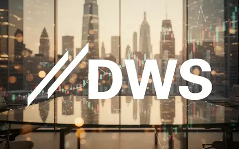 Abstraktes, professionelles Finanz-Ambiente mit warmem Licht, das Marktwachstum und positive Investitionstrends symbolisiert. - Foto: über boerse-global.de