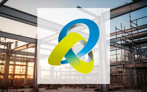 Moderne industrielle Baustelle bei Sonnenuntergang als Symbol für volle Auftragsbücher und wirtschaftliches Wachstum. - Foto: über boerse-global.de
