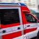 Rettungskräfte sind vor Ort. (Symbolbild)  - Bild: Jens Büttner/dpa