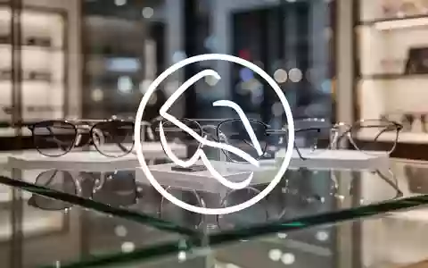 Abstrakte Darstellung einer modernen, hochwertigen Optik-Boutique mit eleganten Auslagen und professioneller Beleuchtung. - Foto: über boerse-global.de