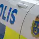 An einer schwedischen Schule wurden mehrere Menschen mit einem Schwert verletzt. Die Polizei ist vor Ort. (Symbolbild) - Bild: Steffen Trumpf/dpa