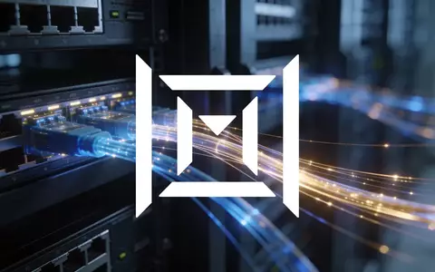 Glasfaserkabel leuchten in einem modernen Rechenzentrum als Symbol für den Optik-Boom in der Technologiebranche. - Foto: über boerse-global.de