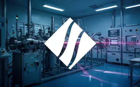 Hochmoderne Laborausrüstung für Lasertechnologie in einer sterilen, technologischen Umgebung mit präziser Beleuchtung. - Foto: über boerse-global.de
