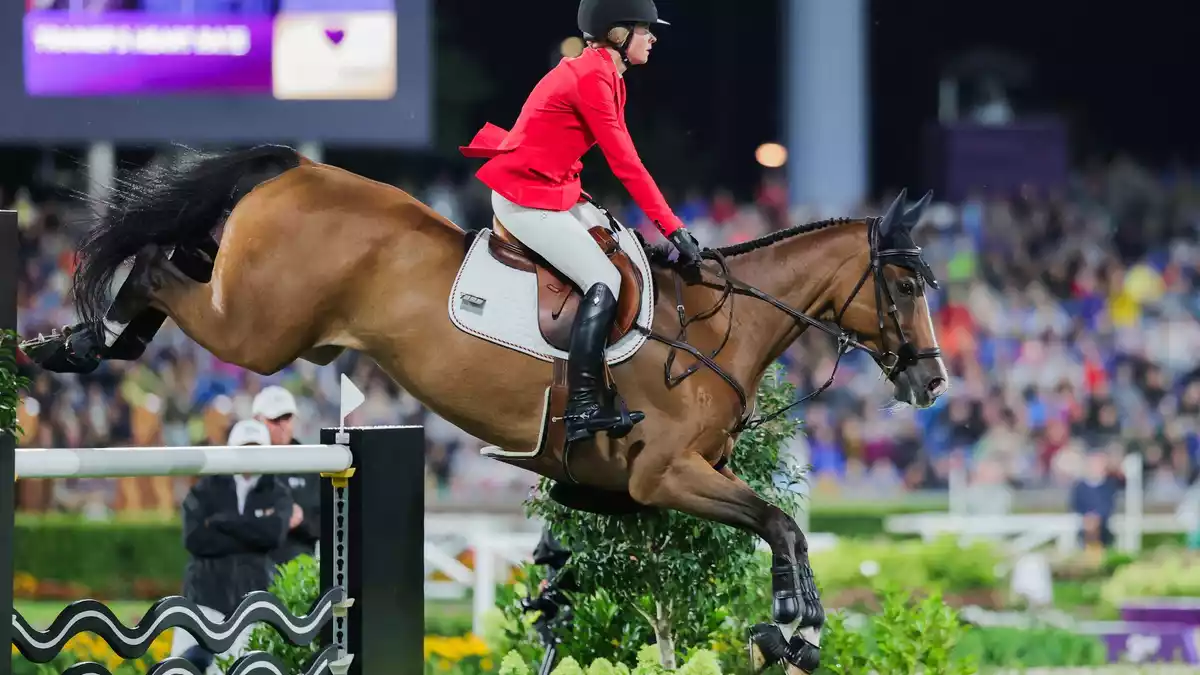 Sophie Hinners kassierte mit Singclair lediglich einen Strafpunkt. - Bild: Rolf Vennenbernd/dpa