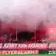Die FCK-Fans zündeten zahlreiche Feuerwerkskörper und Pyrotechnik. - Bild: Uwe Anspach/dpa
