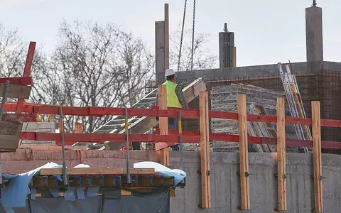 Bauarbeiter auf Baustelle (Archiv) - Foto: via dts Nachrichtenagentur