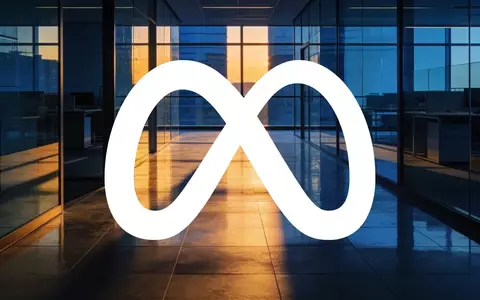 Modernes Bürogebäude bei Sonnenuntergang als Symbol für veränderte finanzielle Kennzahlen - Foto: über boerse-global.de