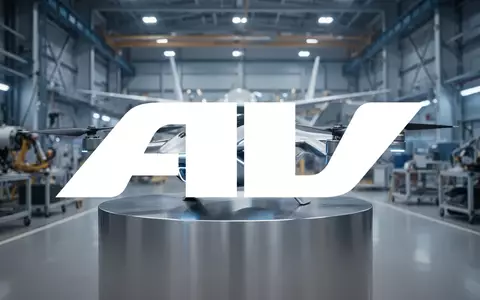 Modernes Drohnen-Design in einer hochtechnologischen Fertigungsumgebung zur Symbolisierung der Luft- und Raumfahrtindustrie. - Foto: über boerse-global.de