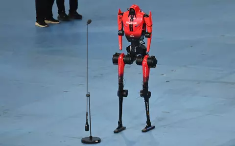 Roboter «Blitz» hat den 100-Meter-Rekord von Usain Bolt unterboten.  - Foto: Johannes Neudecker/dpa