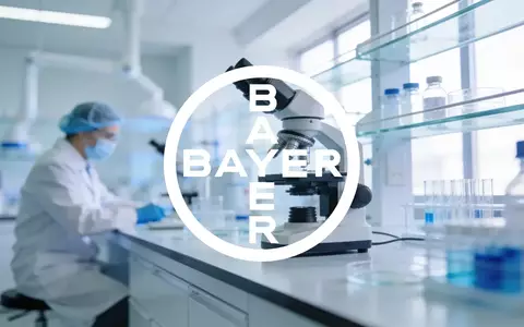 Abstrakte Darstellung moderner pharmazeutischer Forschung in einem Labor mit Fokus auf medizinische Innovation. - Foto: über boerse-global.de