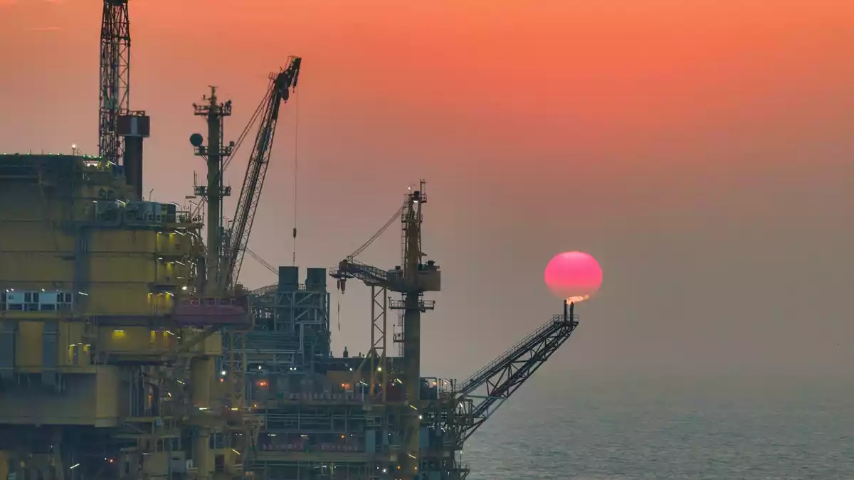 China zapft seine Ölreserven an. (Archivbild) - Bild: Du Penghui/XinHua/dpa