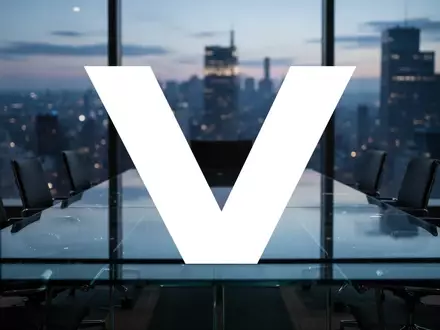 Abstrakte Darstellung eines modernen Konferenzraums in einem Hochhaus bei Dämmerung, symbolisiert Unternehmenskontrolle. - Foto: über boerse-global.de