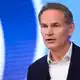 VW-Chef Blume fordert von der Belegschaft Zusammenhalt (Archivbild) - Bild: Julian Stratenschulte/dpa