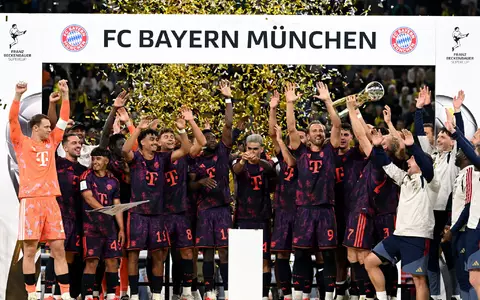 Der FC Bayern München sicherte sich mit dem Franz-Beckenbauer-Supercup den ersten Titel der Saison. - Foto: Federico Gambarini/dpa