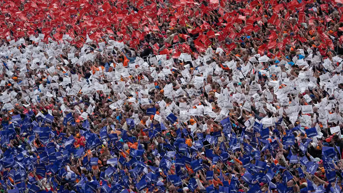 Ein letztes Mal der Große Preis der Niederlande. - Bild: Darko Bandic/AP/dpa