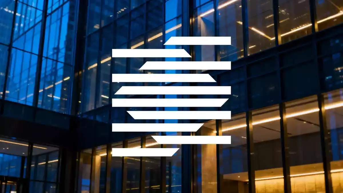 Munich Re's Dual Strategy: At-Bay Cyber Acquisition and Share Buybacks