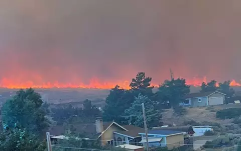 Brände breiten sich in Nevada aus. - Foto: Cari Kieffer/Cari Kieffer via AP/dpa