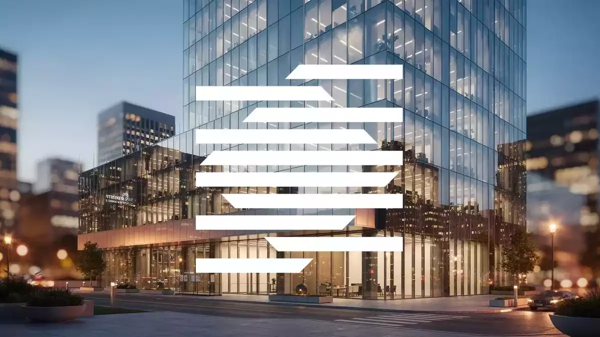 Munich Re Attracts Insider and Institutional Buying Amid US Cyber Deal