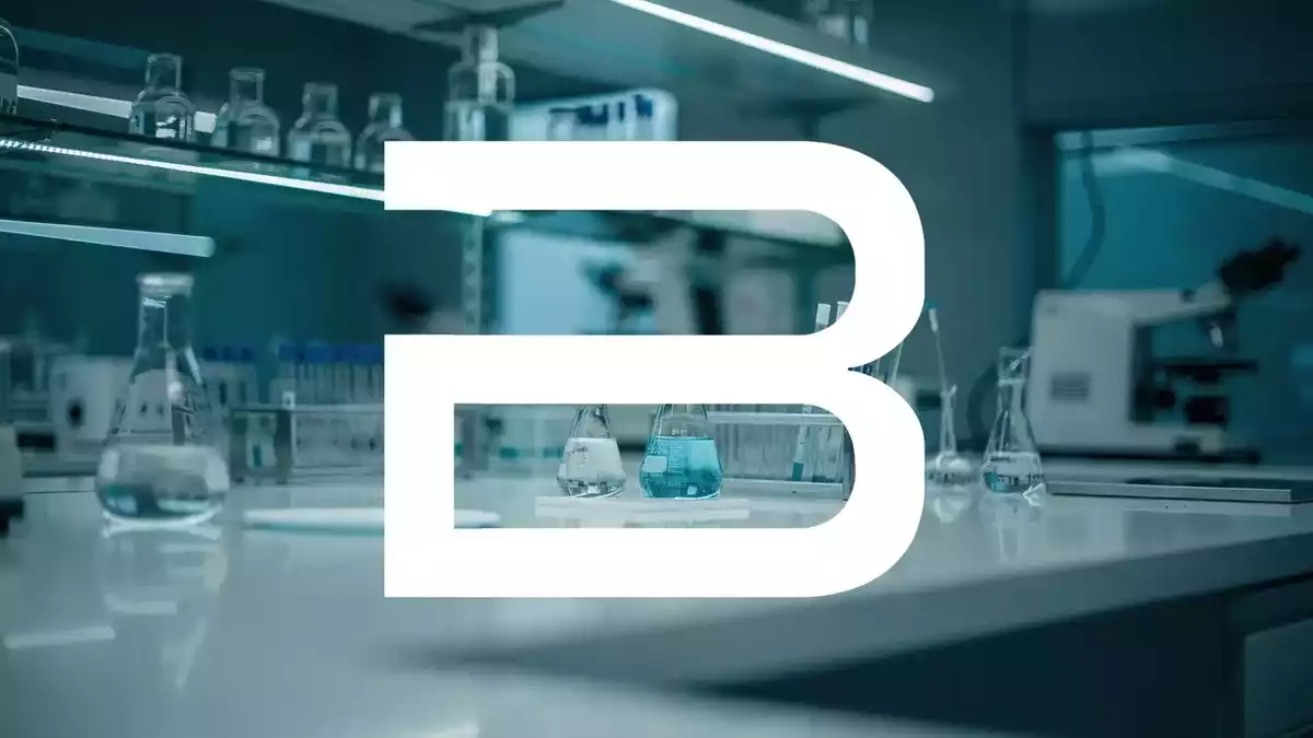 BioNTech Stock Surges on Moderna Vaccine Data, Lung Cancer Data Awaited