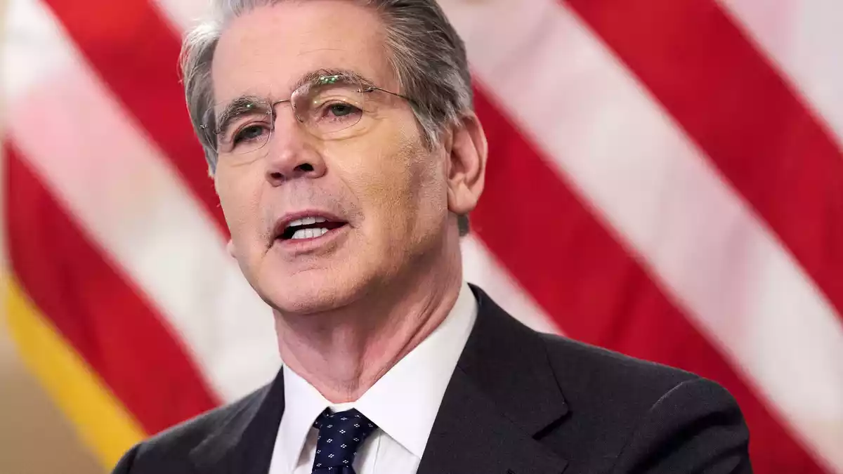US-Finanzminister Bessent will heute die angekündigten verschärften Sanktionen gegen den Iran erläutern. (Archivbild)  - Bild: Jacquelyn Martin/AP/dpa