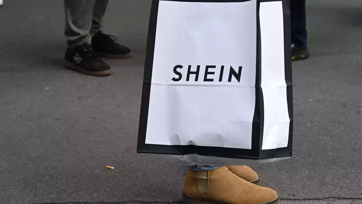 Shein kommt seinem lange erwarteten Börsengang in Hongkong näher. (Symbolbild) - Bild: Julien Mattia/Le Pictorium via ZUMA Press/dpa