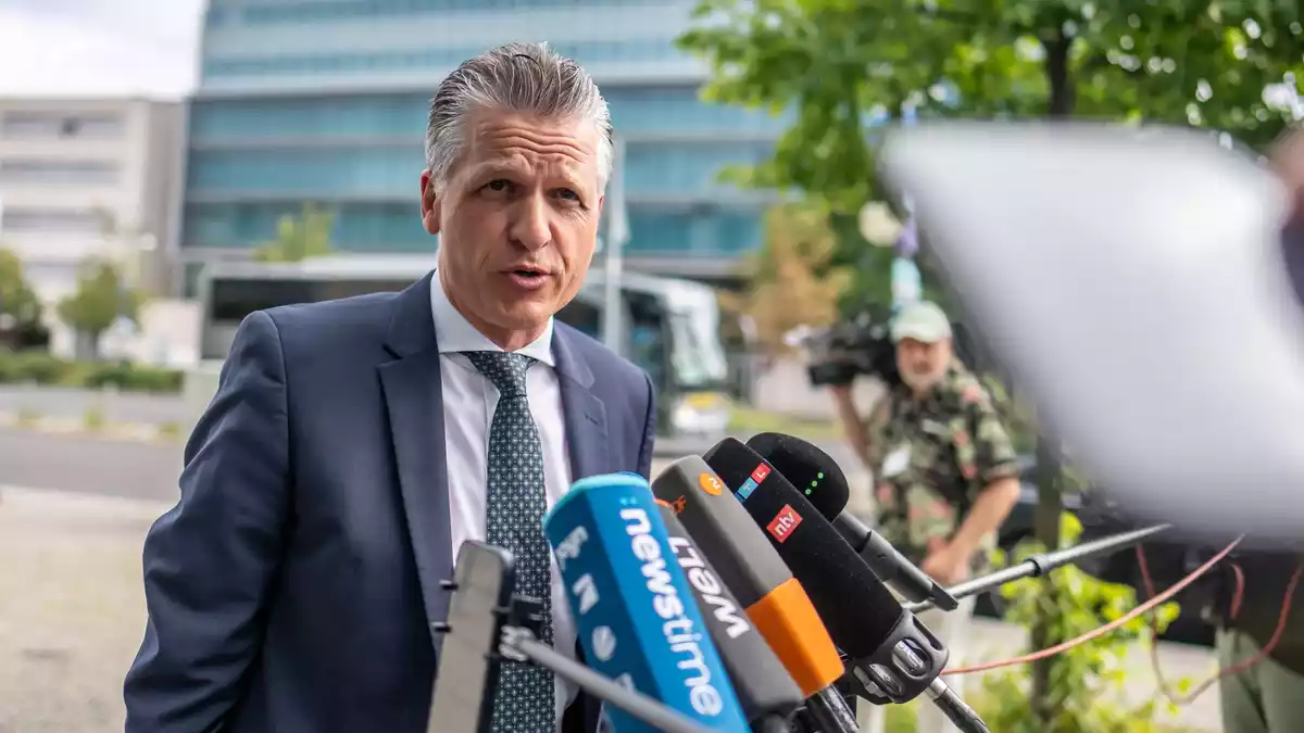 Unionsfraktionschef Thorsten Frei (CDU) äußert sich vor einer Sitzung des Präsidiums seiner Partei in Berlin. - Bild: Michael Kappeler/dpa