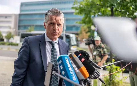 Unionsfraktionschef Thorsten Frei (CDU) äußert sich vor einer Sitzung des Präsidiums seiner Partei in Berlin. - Foto: Michael Kappeler/dpa