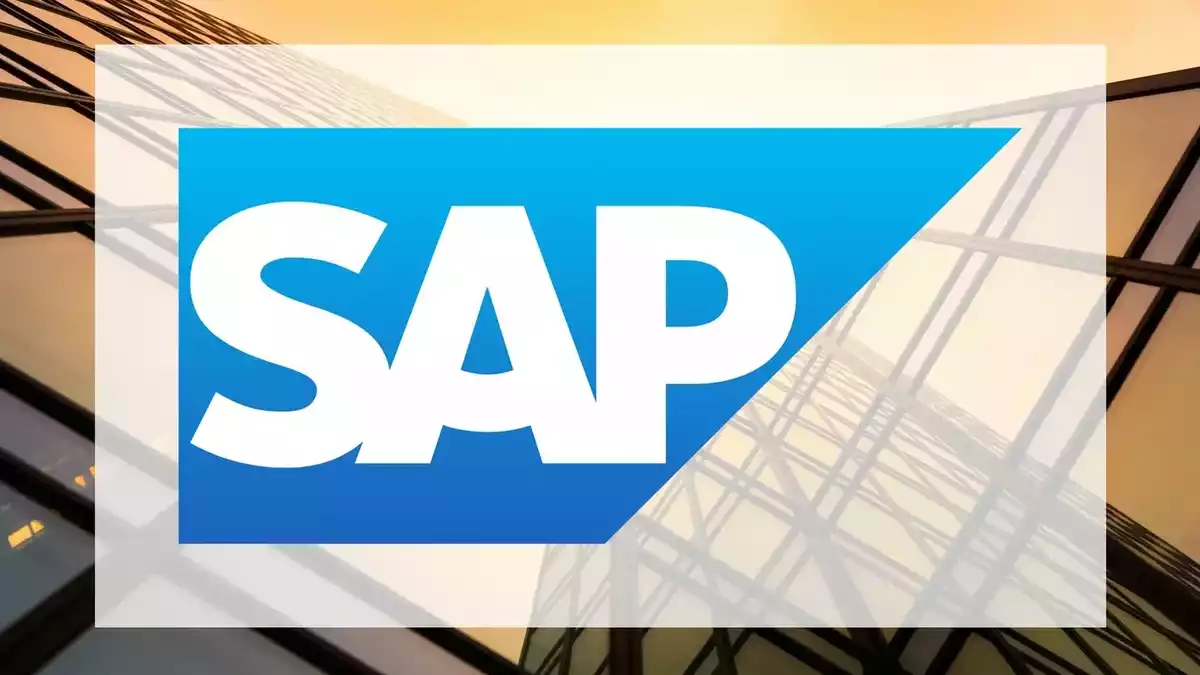 SAP Stock Surges 33% in a Month: M&A Hype vs. Cloud Margin Concerns