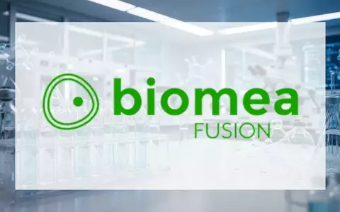 Abstrakte Darstellung eines modernen biotechnologischen Forschungslabors mit medizinischer Ausrüstung. - Foto: über boerse-global.de
