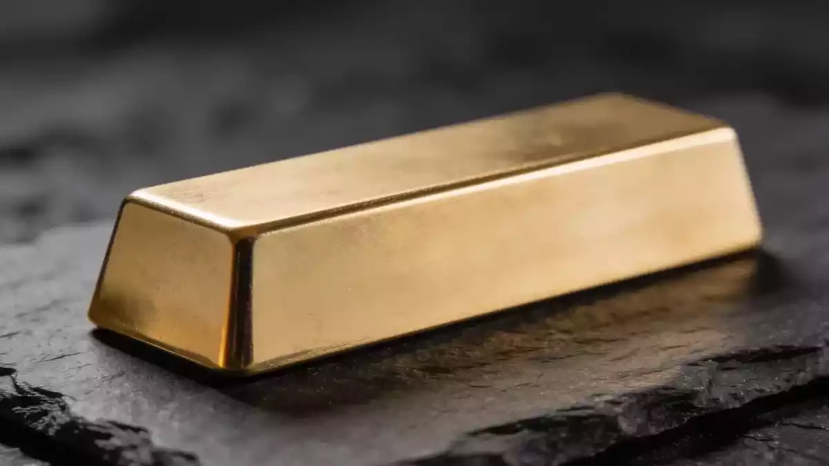 Gold Hits $4,735 as Treasury Buybacks Reshape Market Dynamics