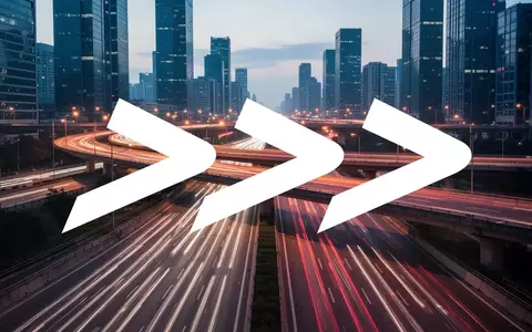 Abstrakte Darstellung einer modernen Autobahnkreuzung bei Dämmerung als Symbol für Infrastruktur und Restrukturierung. - Foto: über boerse-global.de
