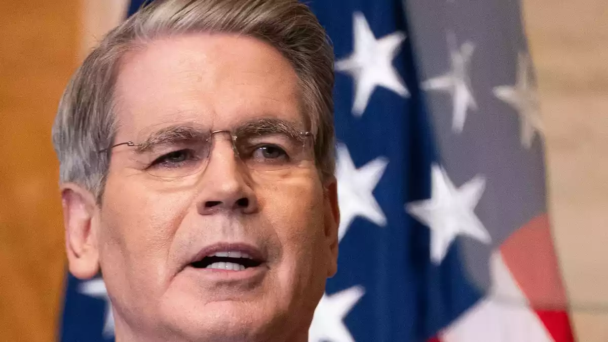 US-Finanzminister Bessent hat Details des US-«Wirtschaftskriegs» gegen den Iran bekanntgegeben. (Archivfoto) - Bild: Allison Robbert/FR172296 AP/AP/dpa