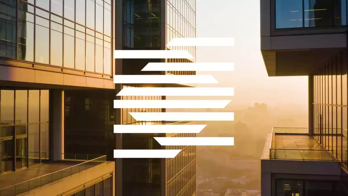 Munich Re Insider Buying, Buybacks, and At-Bay Deal Signal Confidence
